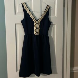 Lilly Pulitzer size small dress excellent used condition